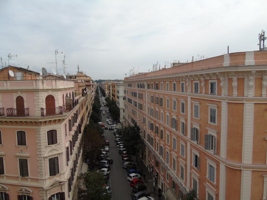 רומא Room Inn Vatican מראה חיצוני תמונה